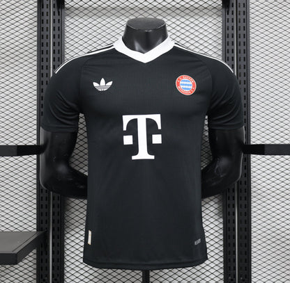 Bayern Munich 2024-2025 Goalkeeper Third Kit